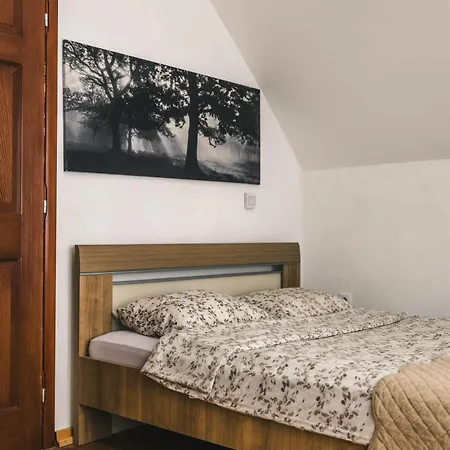 Деревянный коттедж Zeleni Svet Crni Vrh