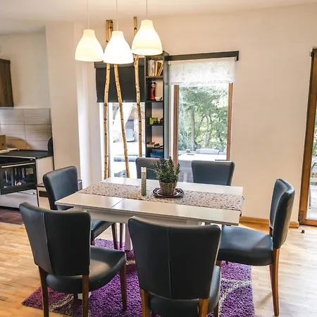 Zeleni Svet Деревянный коттедж